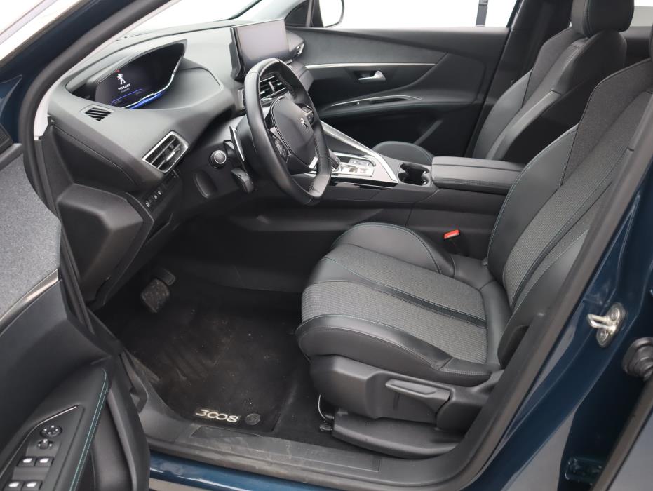 PEUGEOT 3008 2021