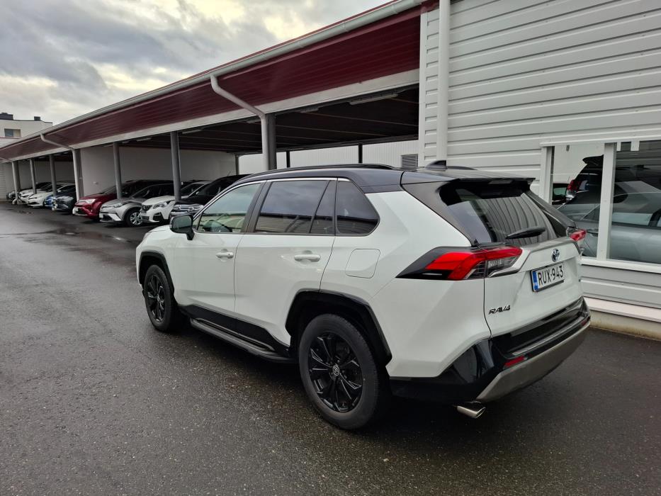 TOYOTA RAV4 2023