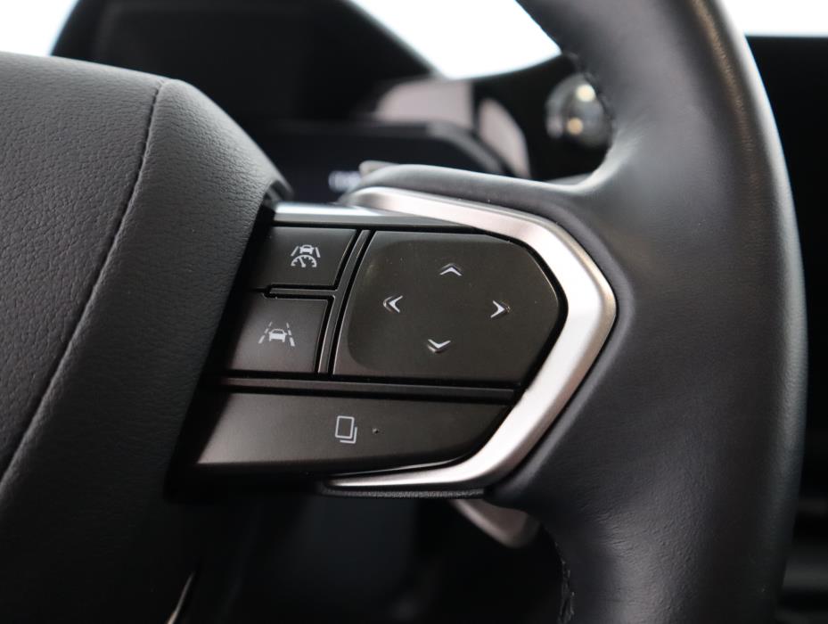 Lexus NX 2024