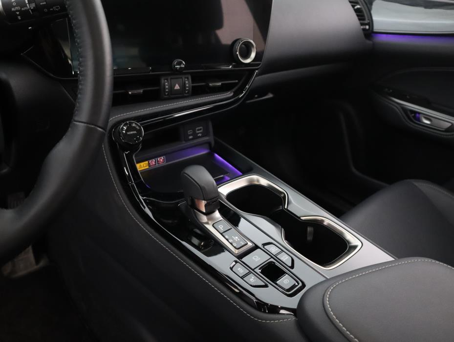 Lexus NX 2024