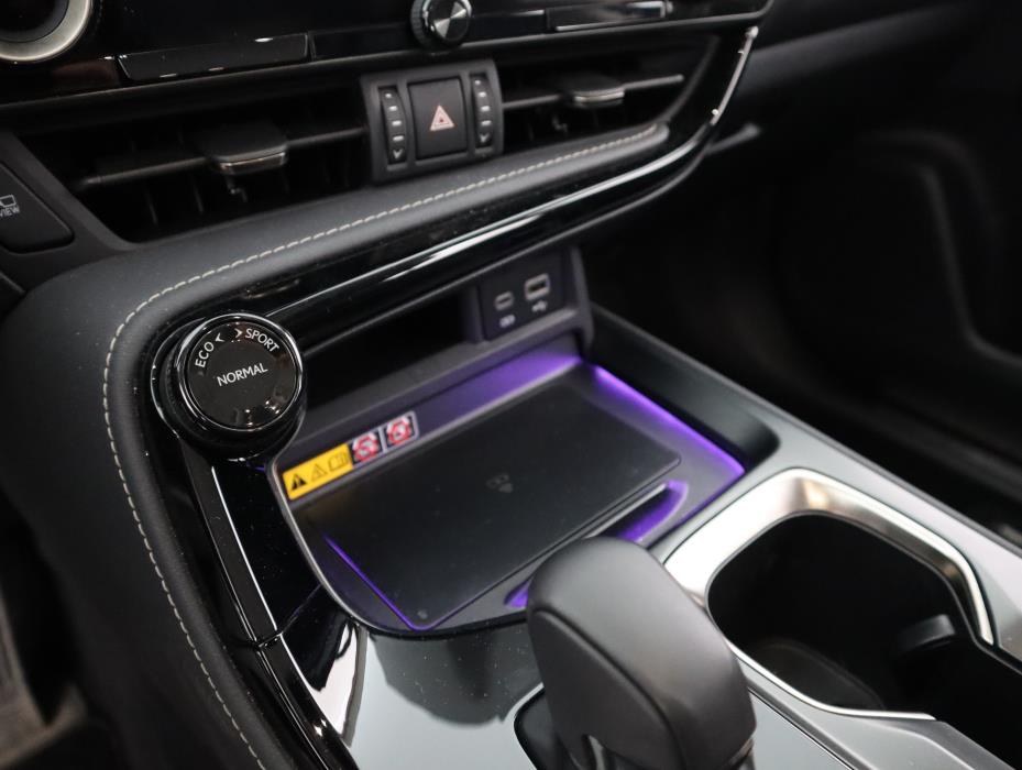 Lexus NX 2024