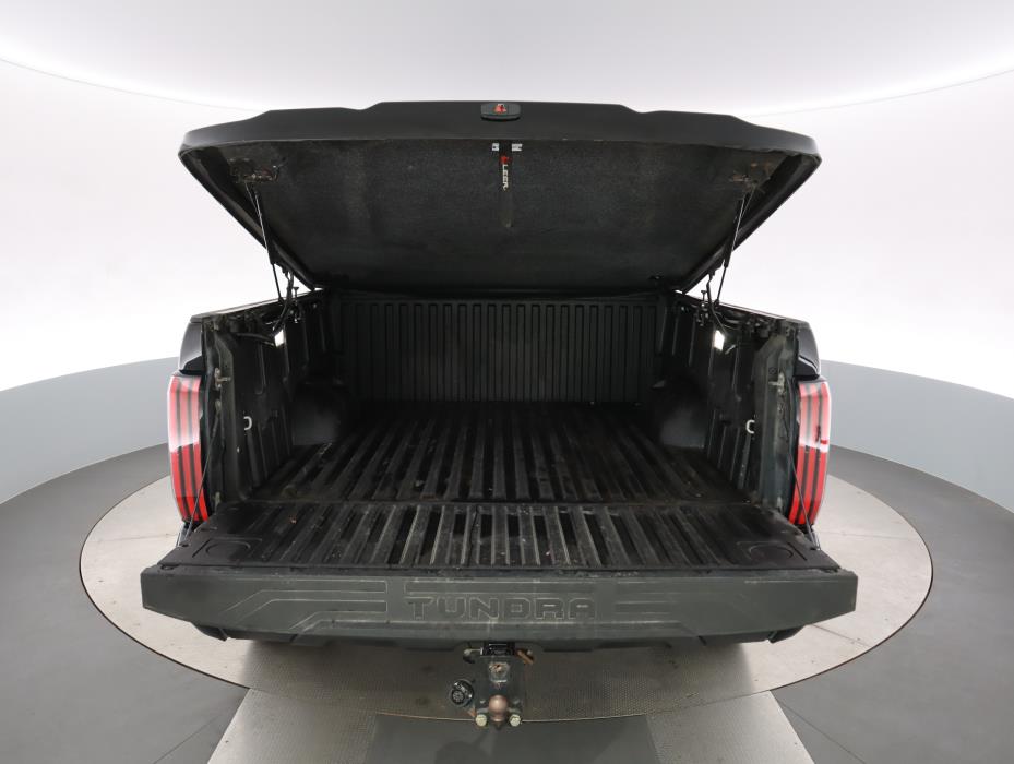 TOYOTA Tundra 2022