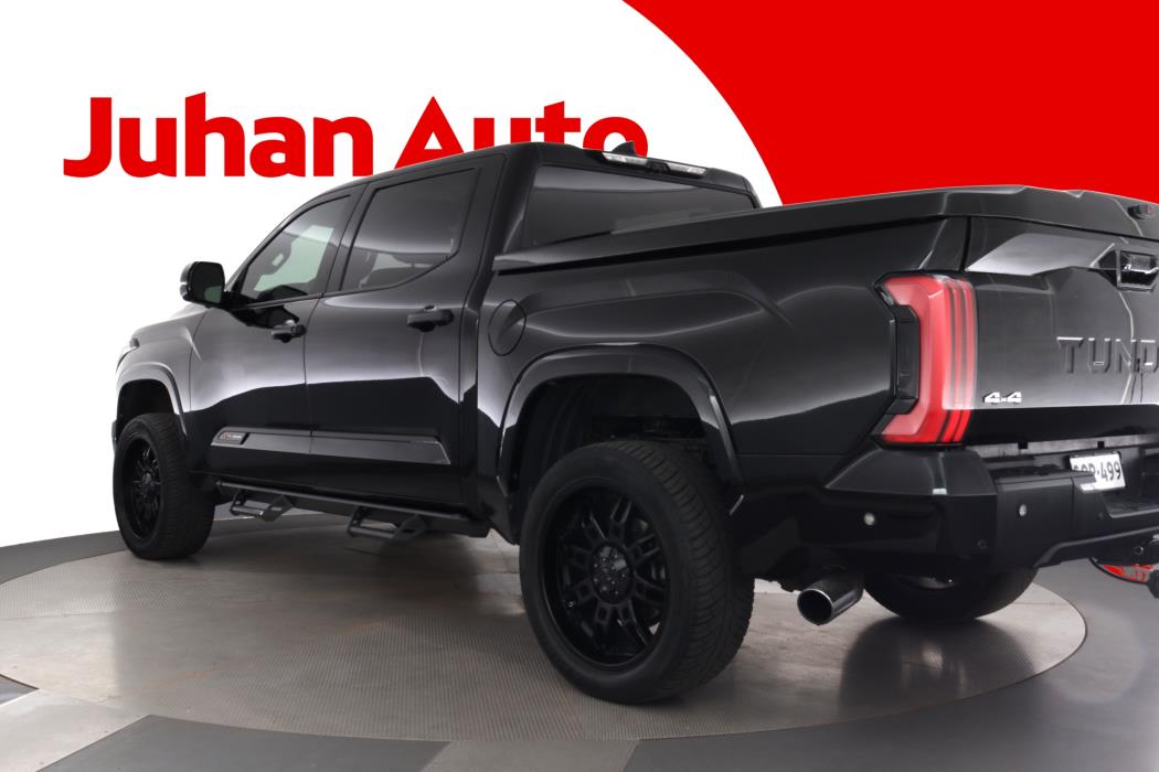 TOYOTA Tundra 2022