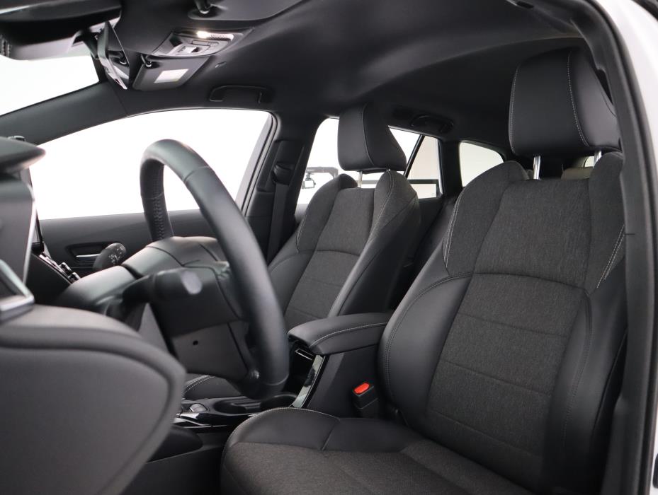 TOYOTA Corolla 2024