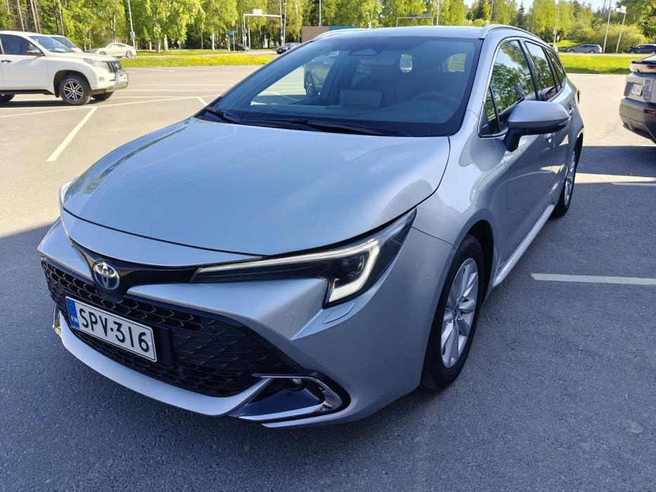 TOYOTA Corolla 2024