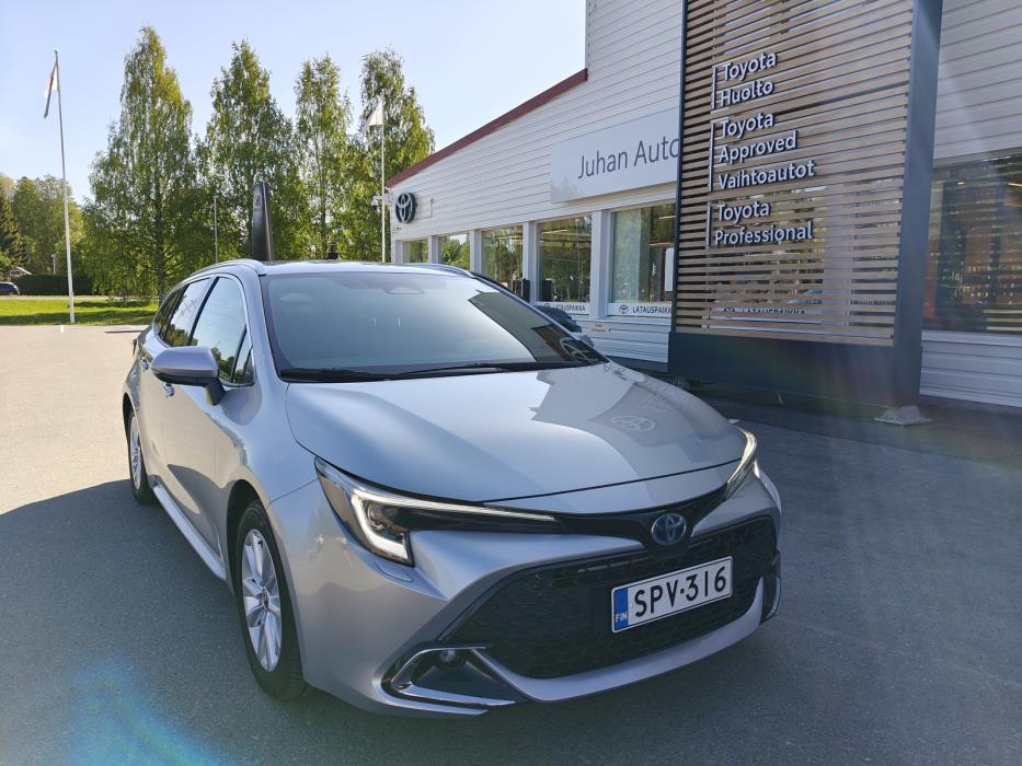 TOYOTA Corolla 2024