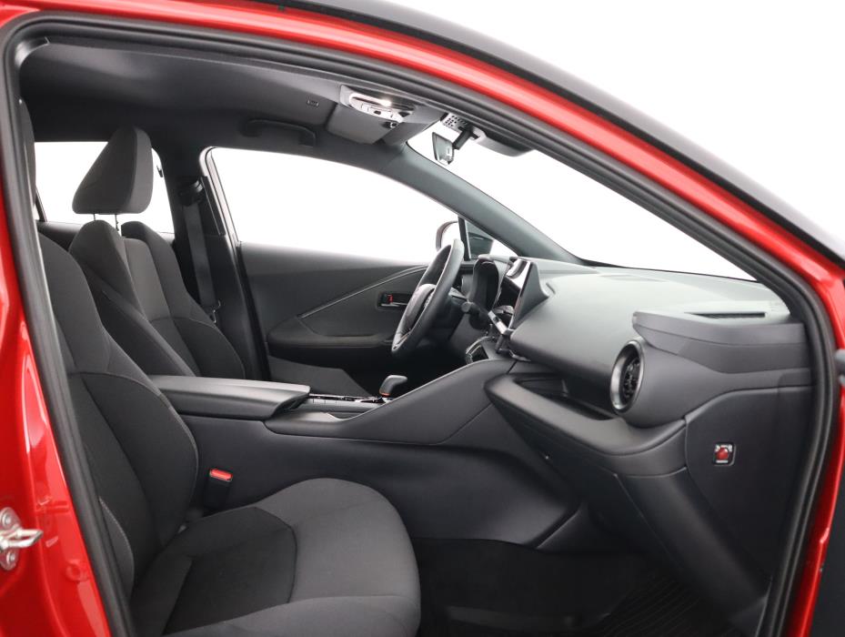 TOYOTA C-HR 2024