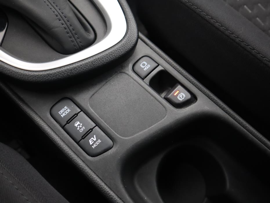 TOYOTA Yaris Cross 2024