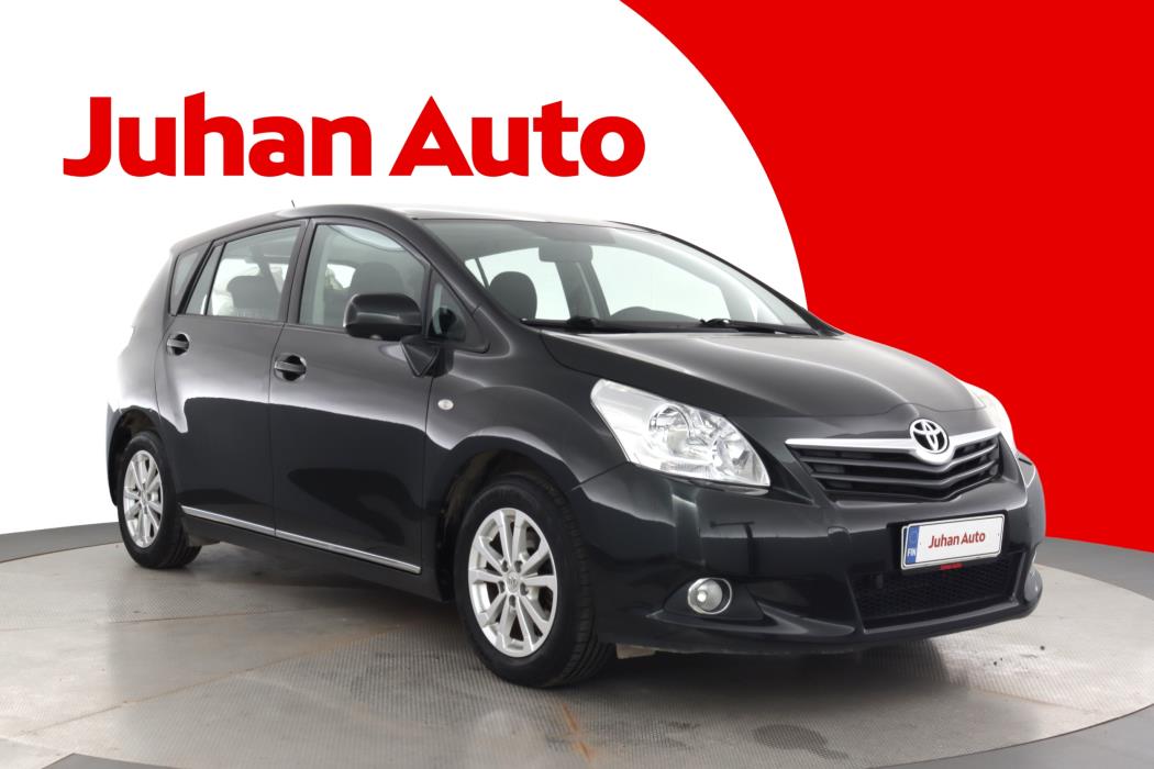 TOYOTA VERSO 2012