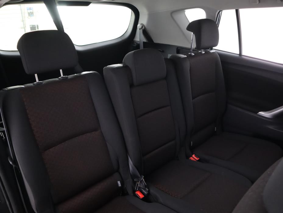 TOYOTA VERSO 2012