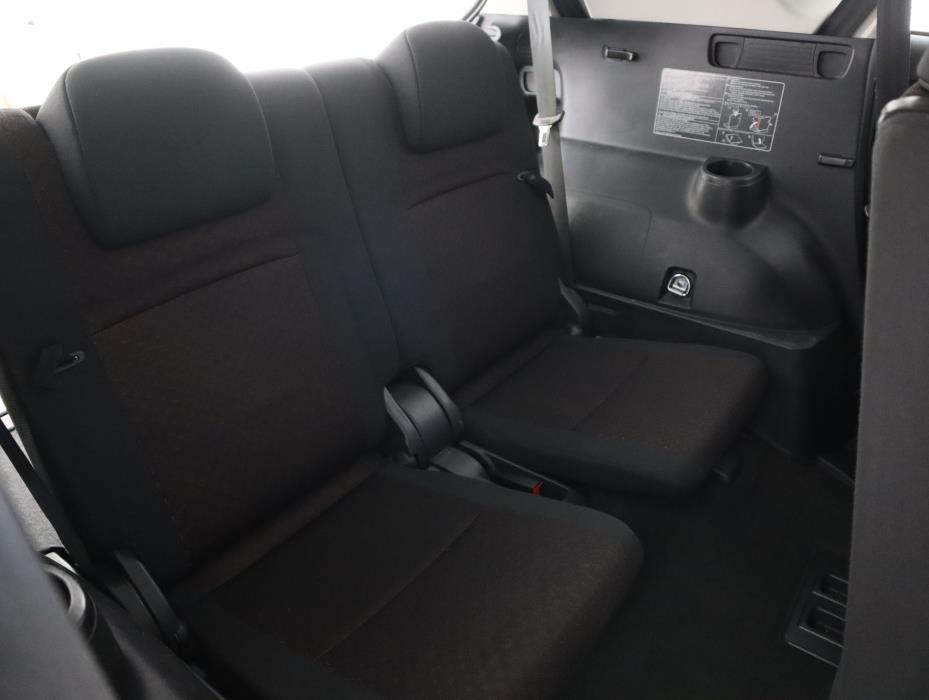 TOYOTA VERSO 2012