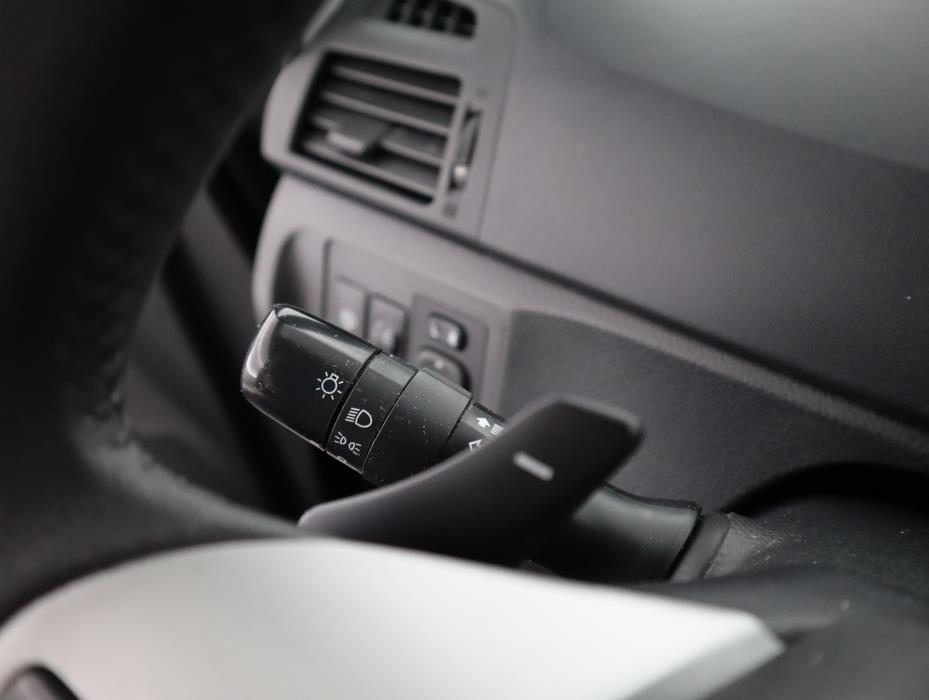 TOYOTA VERSO 2012