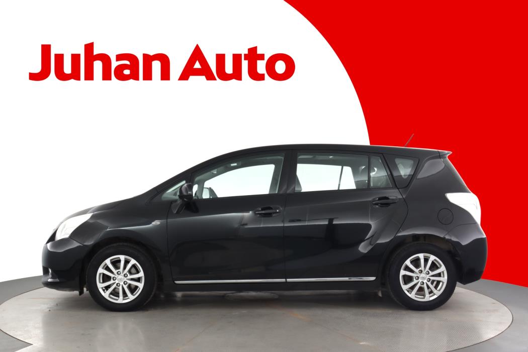 TOYOTA VERSO 2012