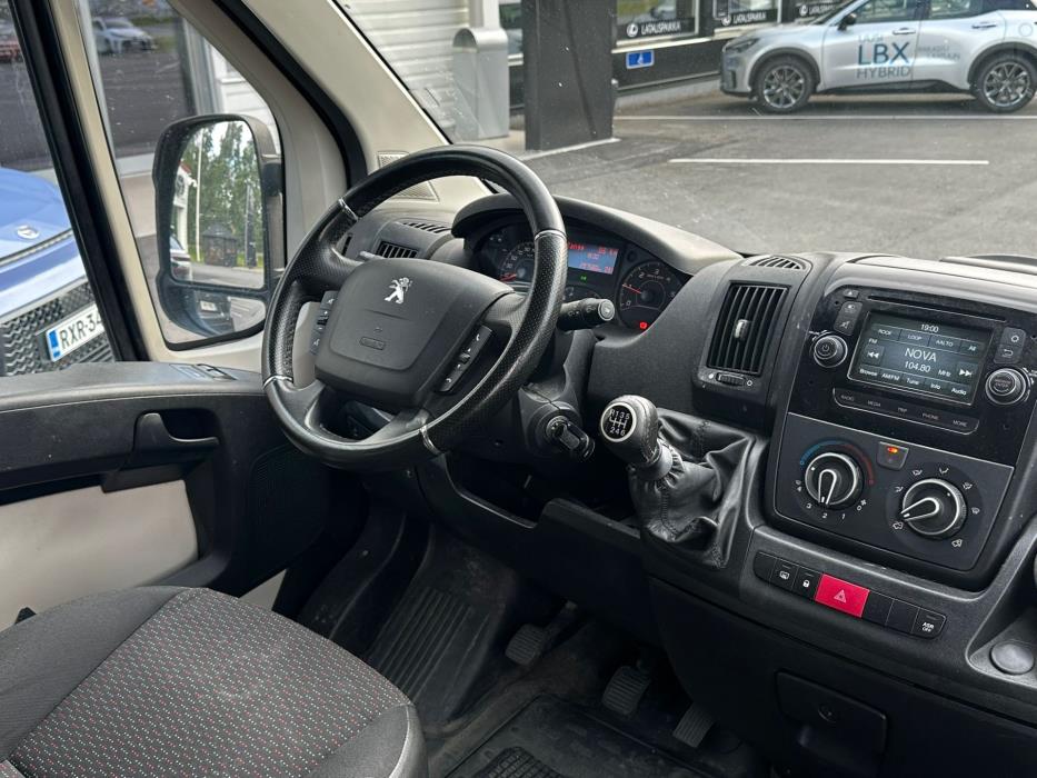 PEUGEOT BOXER 2015