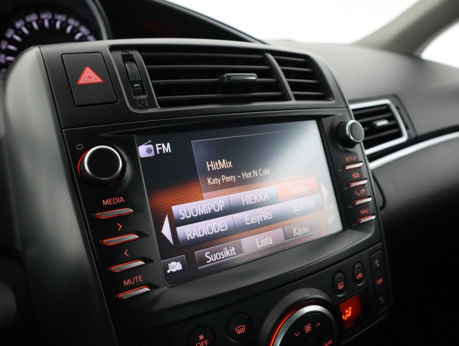TOYOTA VERSO 2017