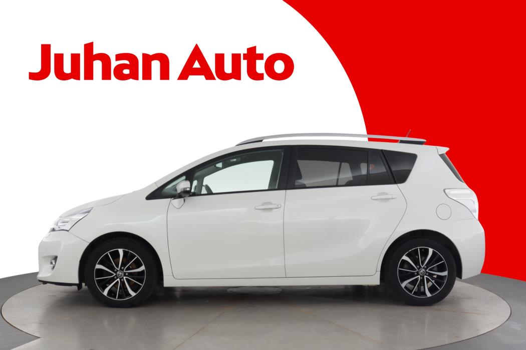 TOYOTA VERSO 2017