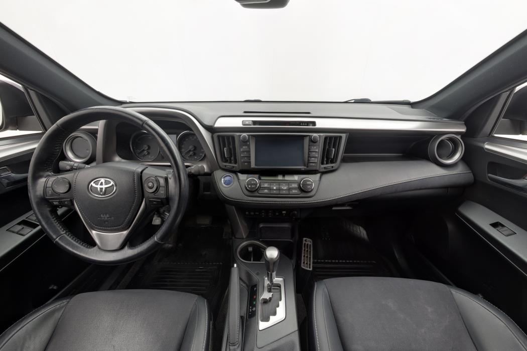 TOYOTA RAV4 2017