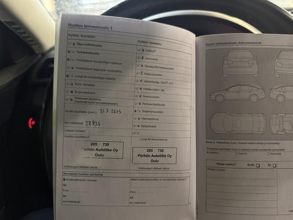 VOLKSWAGEN Passat 2013