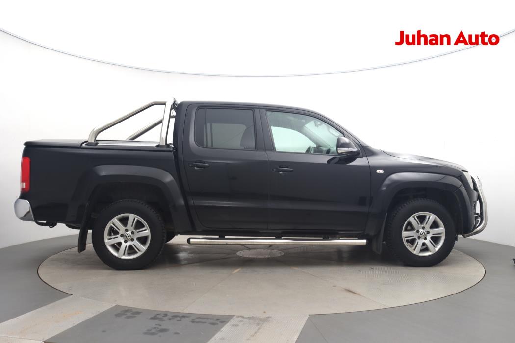 VOLKSWAGEN AMAROK 2015
