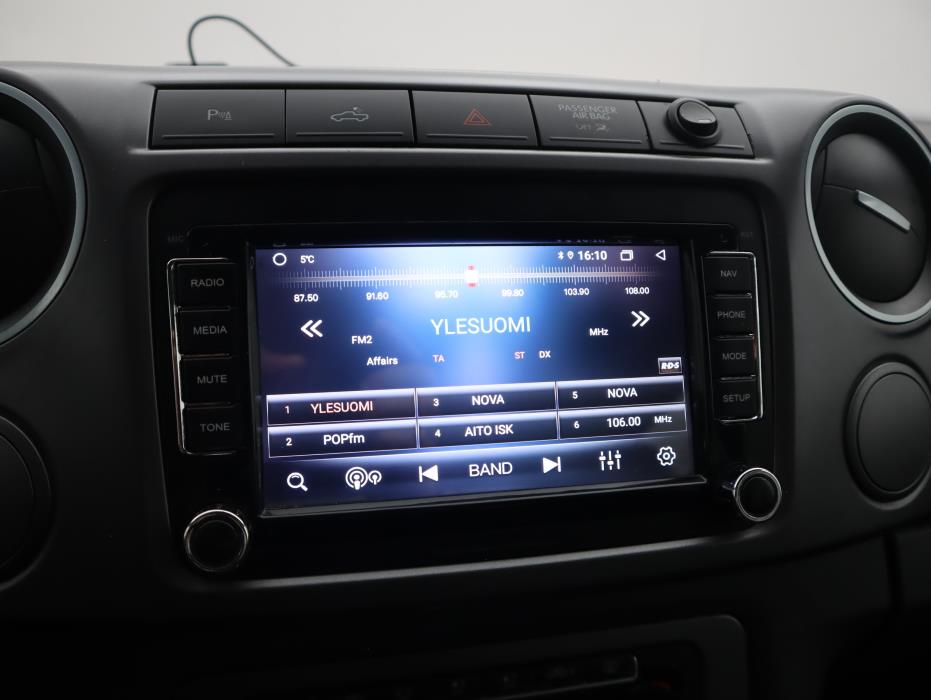 VOLKSWAGEN AMAROK 2015