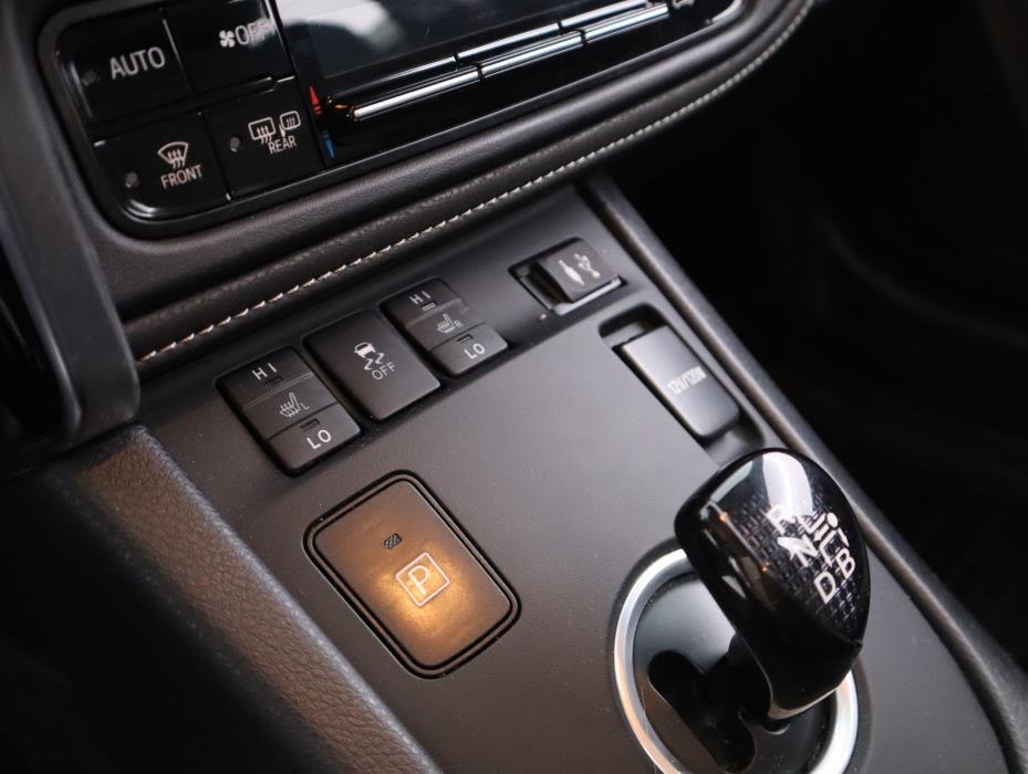 TOYOTA Auris 2018