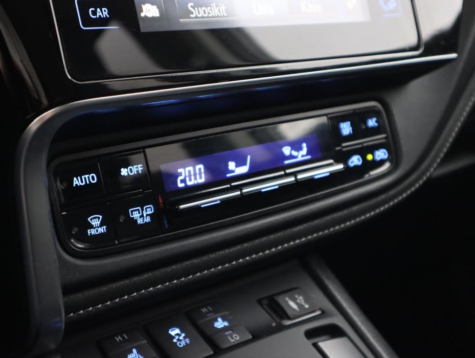 TOYOTA Auris 2018