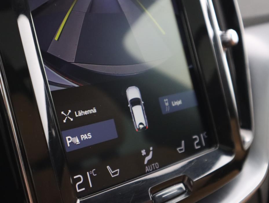 VOLVO XC60 2018