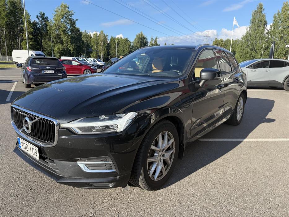 VOLVO XC60 2018