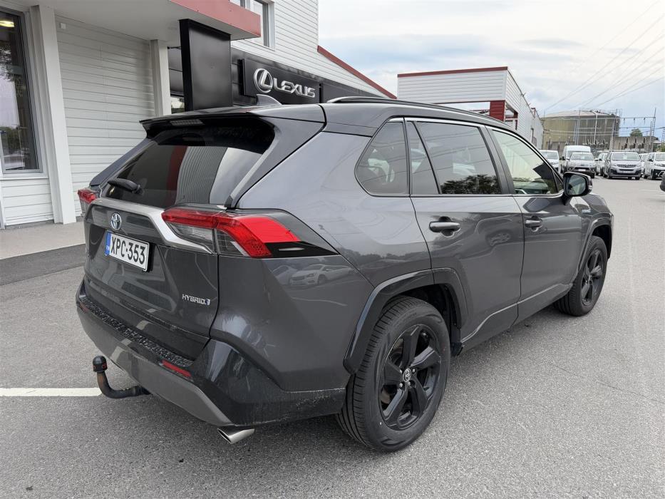TOYOTA RAV4 2020