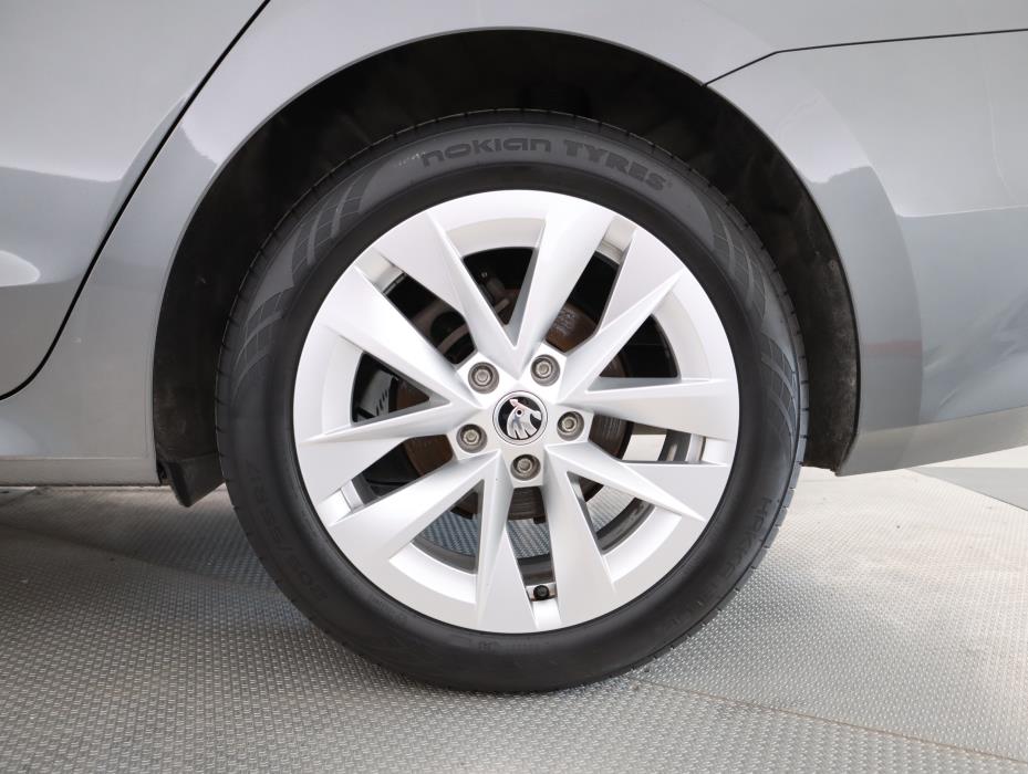 SKODA Octavia 2023