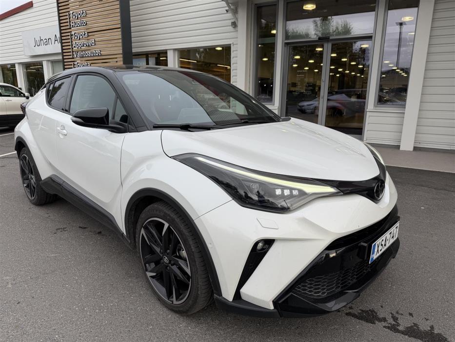 TOYOTA C-HR 2023