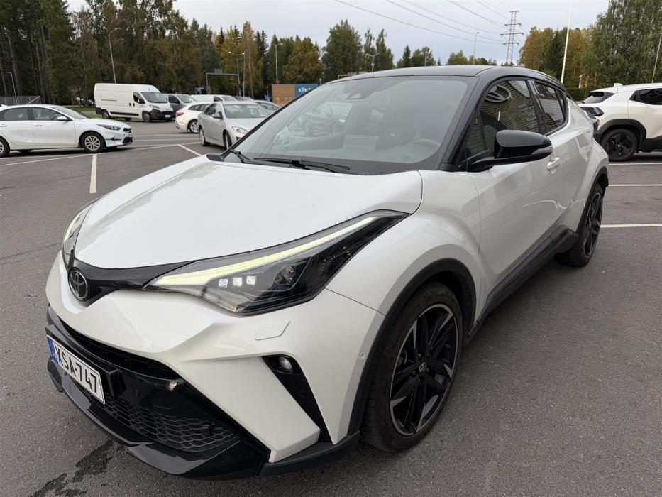 TOYOTA C-HR 2023