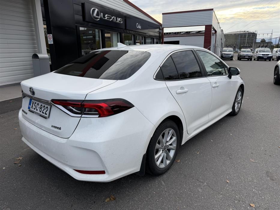 TOYOTA Corolla 2023