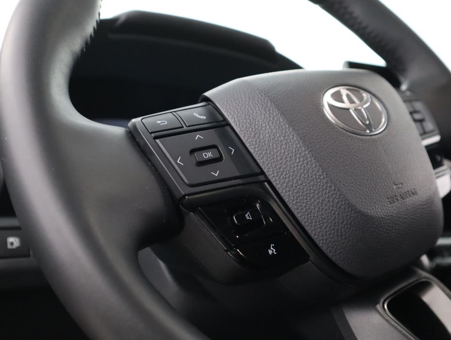TOYOTA C-HR 2025