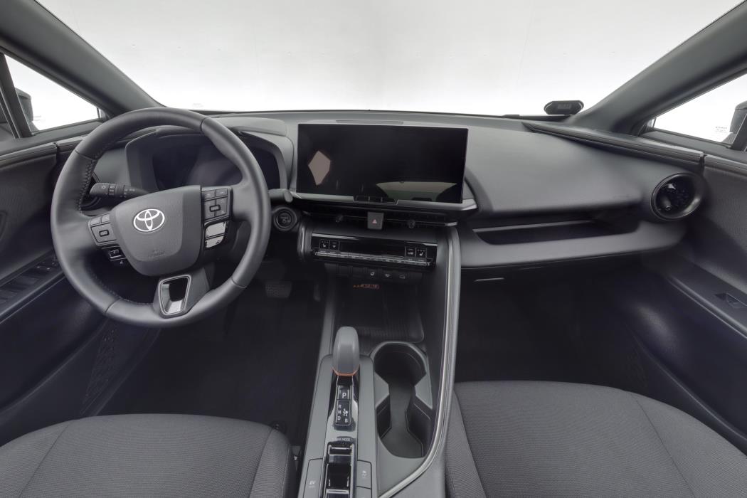 TOYOTA C-HR 2025