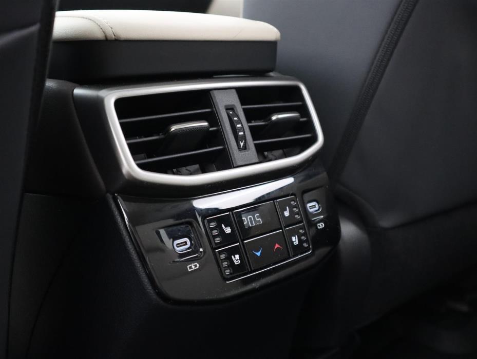 Lexus RX 2025