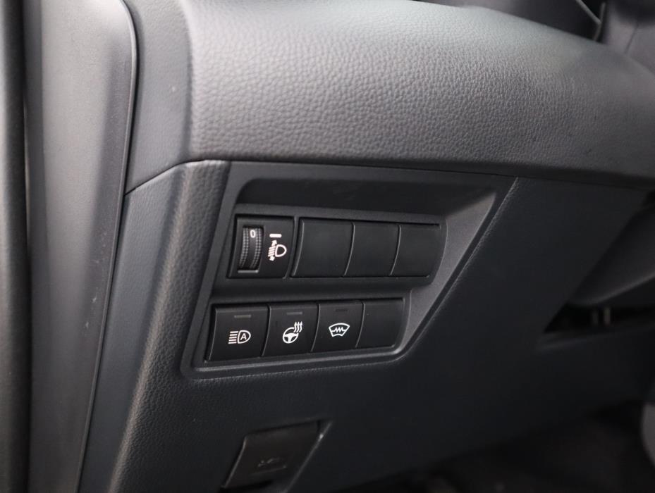 TOYOTA Yaris Cross 2025