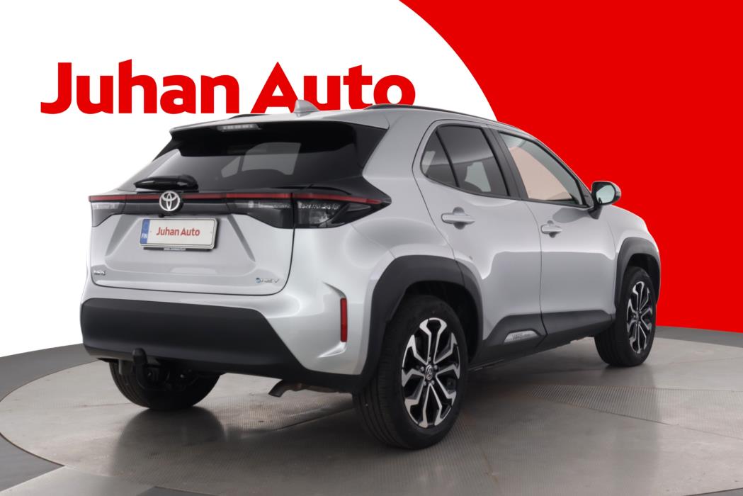 TOYOTA Yaris Cross 2025