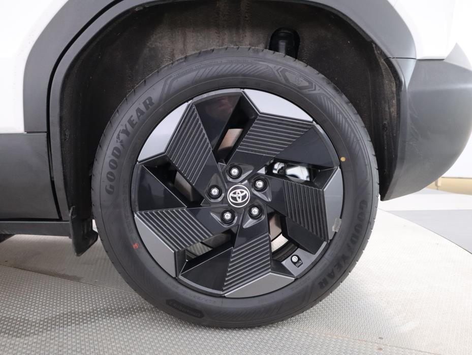 TOYOTA Urban Cruiser 2026