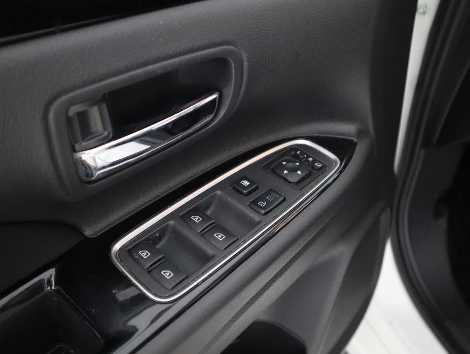 MITSUBISHI OUTLANDER PHEV 2021