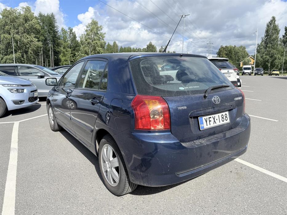 TOYOTA Corolla 2005