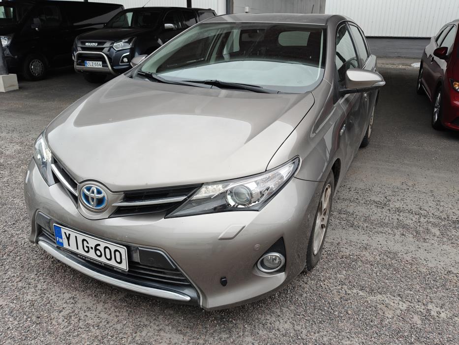 Toyota Auris 2013