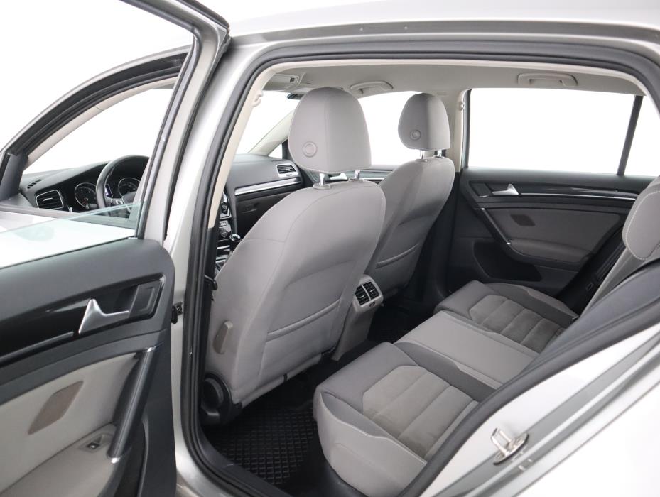 VOLKSWAGEN GOLF 2013