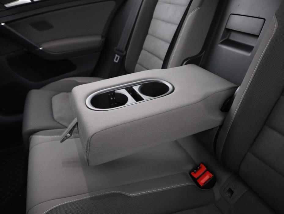 VOLKSWAGEN GOLF 2013