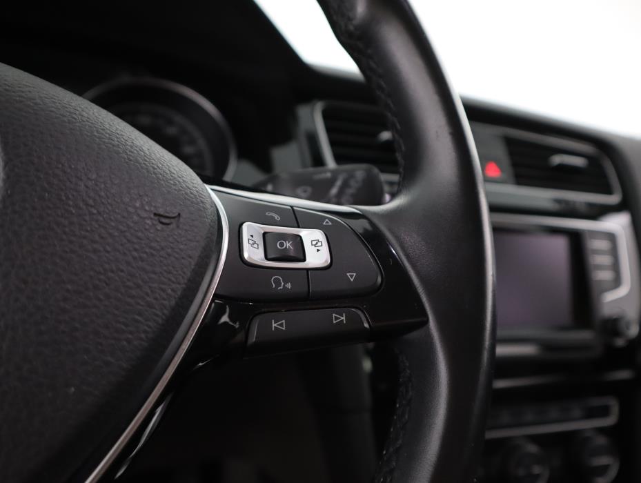 VOLKSWAGEN GOLF 2013