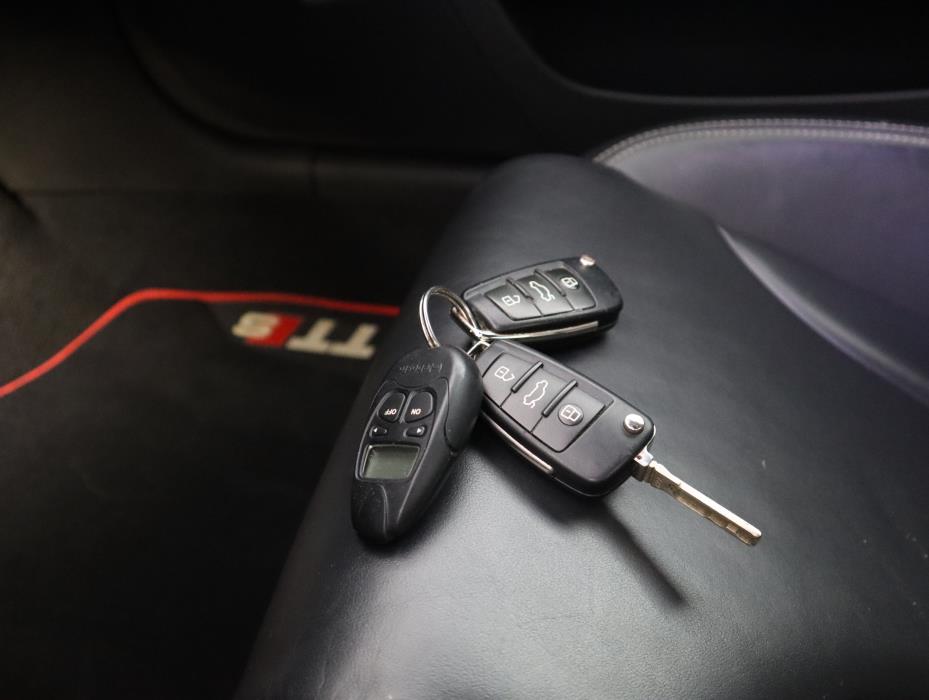 AUDI TTS 2009