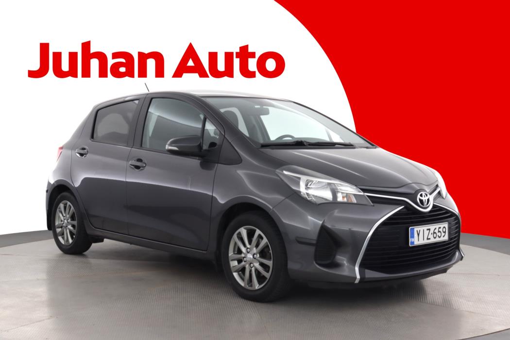 TOYOTA Yaris 2015