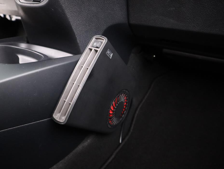 TOYOTA Yaris 2015