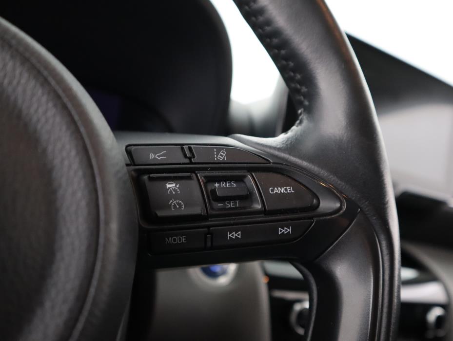 TOYOTA Yaris Cross 2022