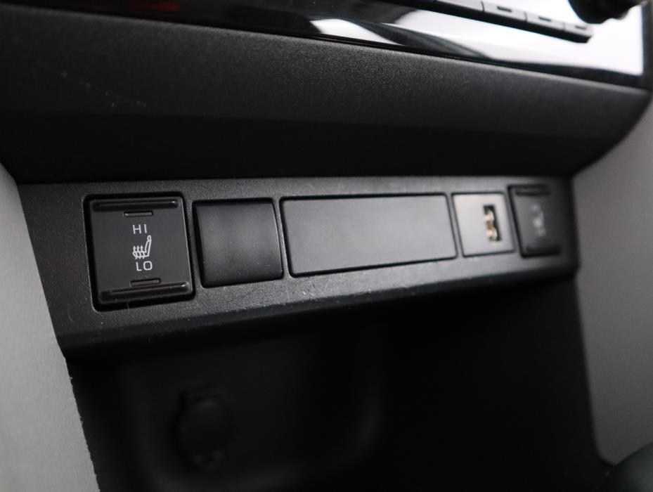 TOYOTA Yaris Cross 2022